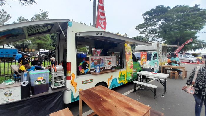 Food Truck yang berada di Acara Daihatsu Kumpul Sahabat Bekasi