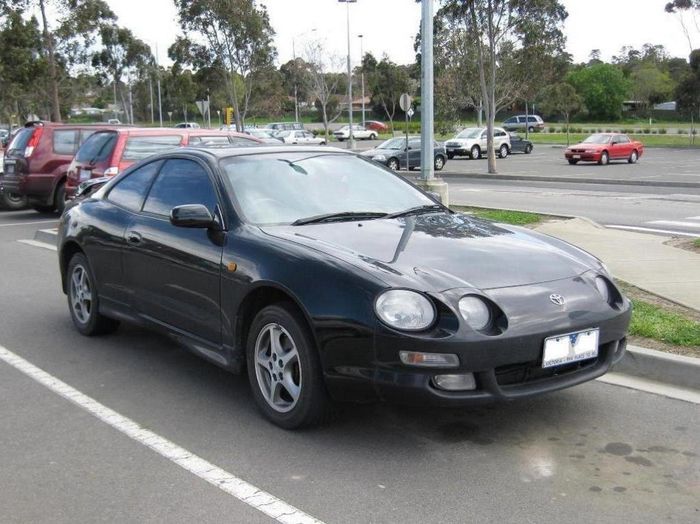Toyota Celica ST 205, generasi terakhir Toyota Celica yang menggunakan penggerak AWD.