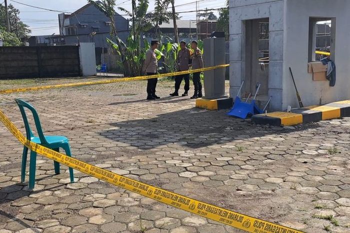 TKP penembakan tukang parkir hotel Braga Purwokerto digaris polisi