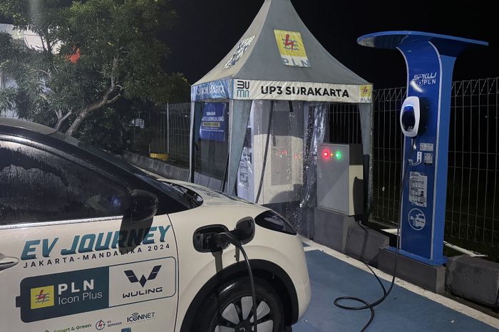 Pengisian ulang daya baterai Wuling Binguo EV