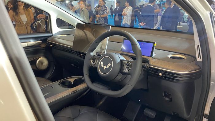 Interior Wuling Cloud EV.