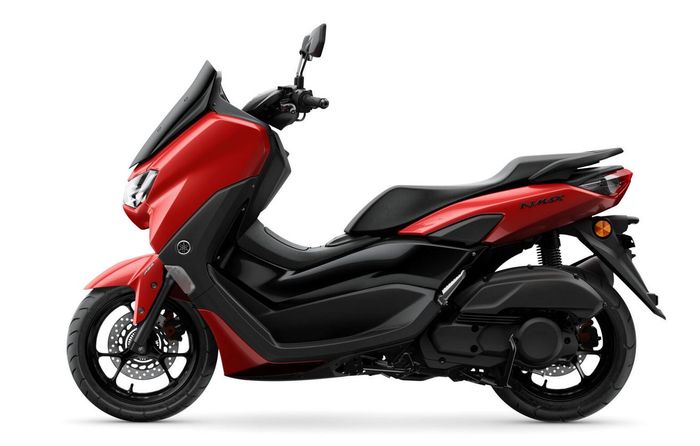 tampak samping Yamaha NMAX 125 2024