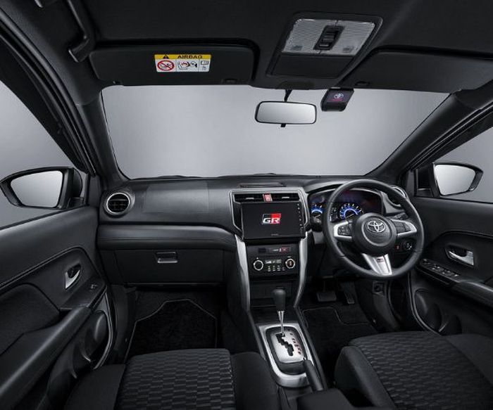 Bagian interior Toyota New Rush GR Sport.
