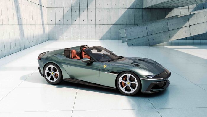 Ferrari 12Cilindri Spider