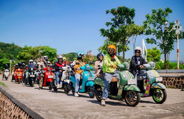 peserta Clan of Classy diajak menikmati keindahan tempat wisata Rowo Jombor Klaten