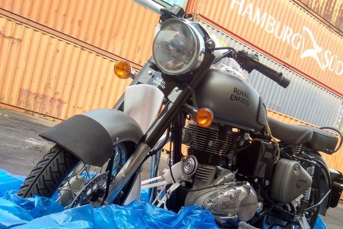 Royal Enfield Classic 350 yang dilelang Bea Cukai