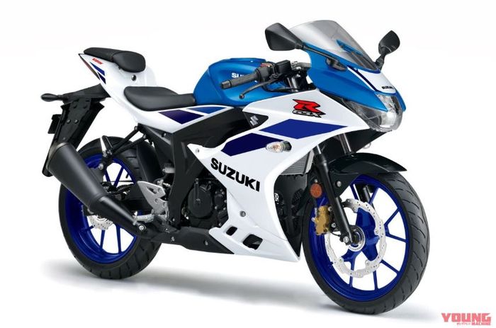 detail tampilan warna baru Suzuki GSX-R125 yang mirip GSX-R750 pada era 1980 hingga 1990-an