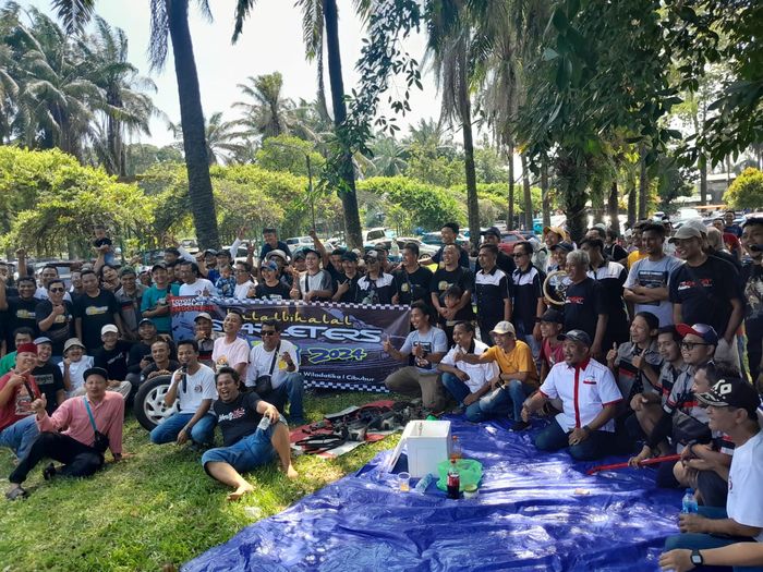 Antusias para peserta di acara Starleters Jabar Halalbihalal 2024 