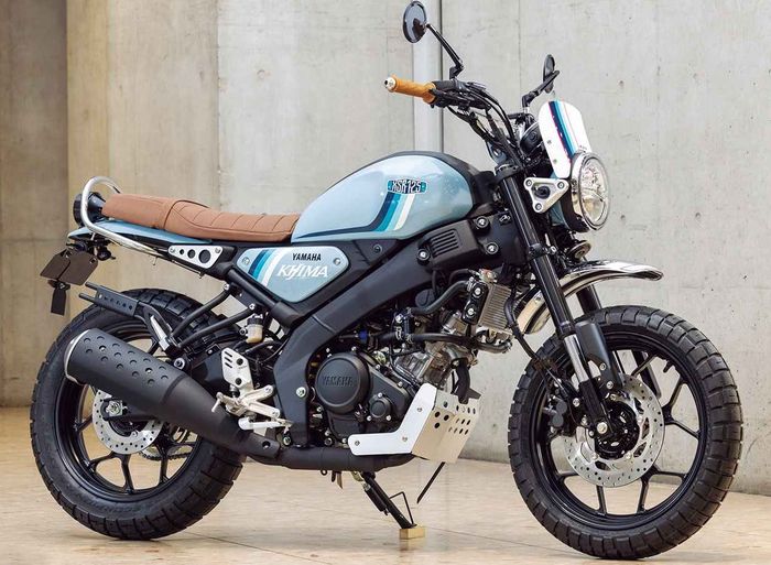 meski cuma pemasangan part plug and play, tampilan motor sport retro ini menjadi lebih atraktif