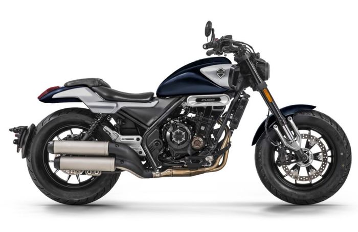 tampak samping Voge CU 525