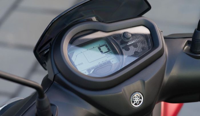 panel instrumen Yamaha RayZR 2024