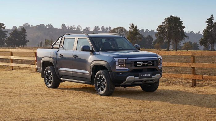 BYD Shark punya tiga pilihan warna.