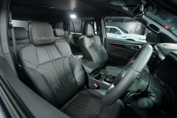 Interior Isuzu MU-X.