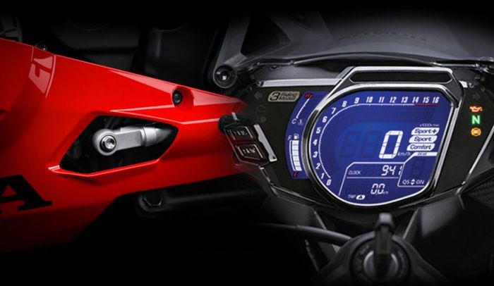 dilengkapi Quick Shifter dan panel instrumen digital