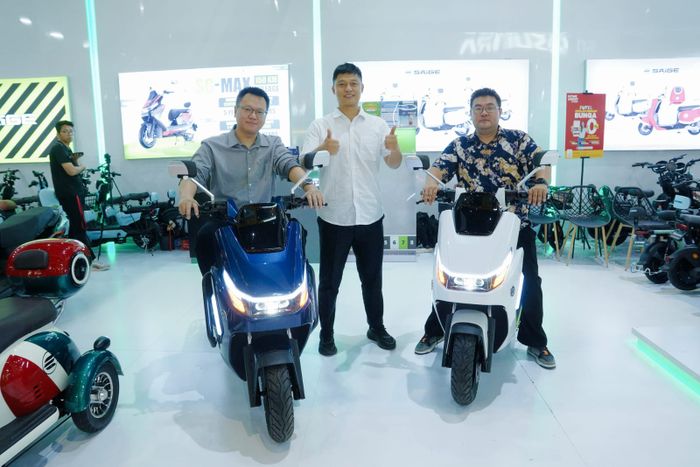 Saige Indonesia baru saja memperkenalkan motor listrik SG-Max di ajang Jakarta Fair 2024