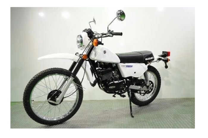 TS185ER masih mempertahankan aura jadul