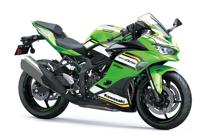 detail tampilan Kawasaki Ninja ZX-4RR dengan livery KRT WSBK 2024