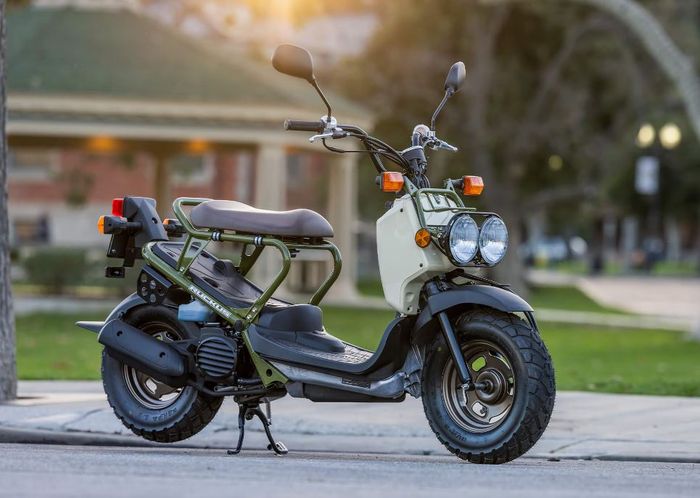 detail tampilan Honda Ruckus 2025