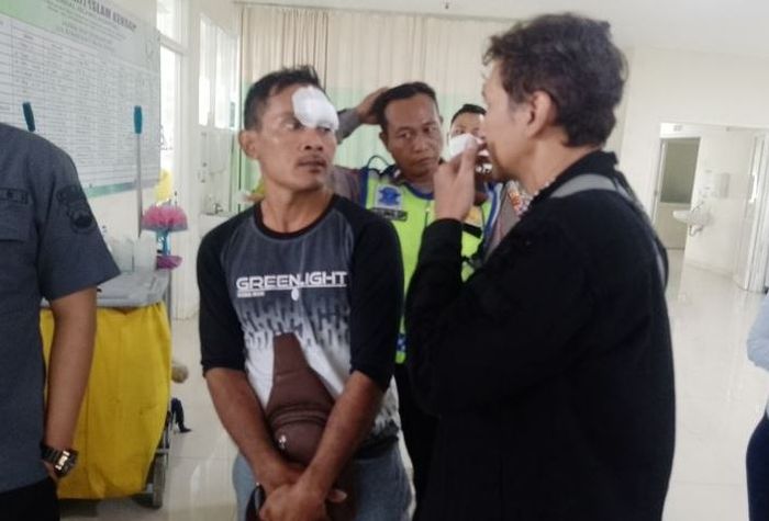 Fauzi Sulaiman, sopir Mitsubishi Pajero Sport yang selamat dalam kejadian kecelakaan di Tol Semarang-Batang