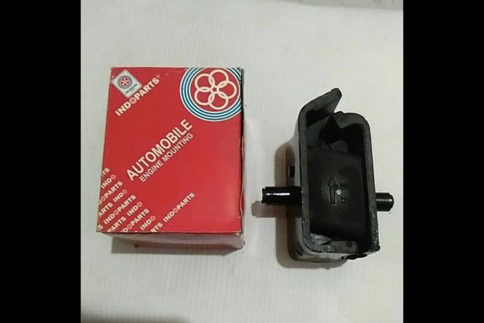 ILUSTRASI. Engine mounting keluaran Indoparts.