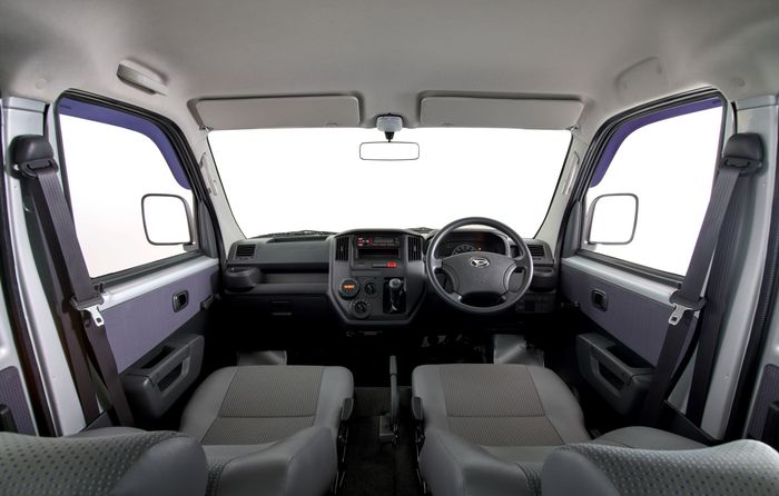 Tampak Interior kabin Daihatsu GranMax.