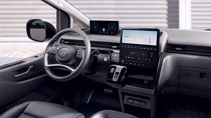 Interior Hyundai ST1.