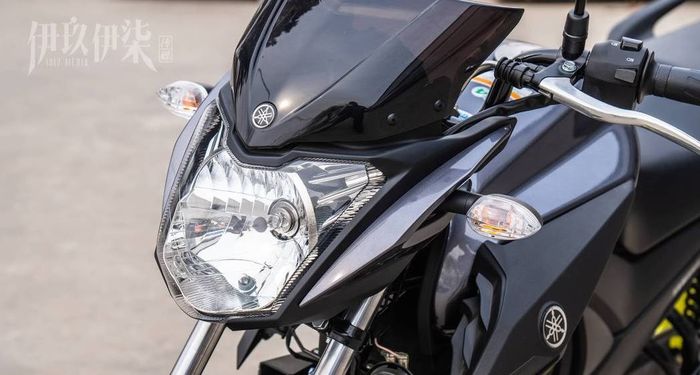 bagian pencahayaan masih menggunakan halogen