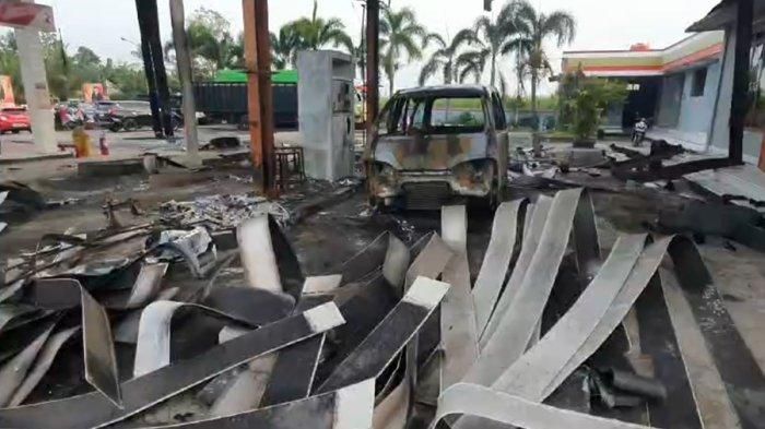 Daihatsu Espass diduga jadi pemicu terbakarnya SPBU desa Bakalan Dukuhseti Pati Jawa Tengah