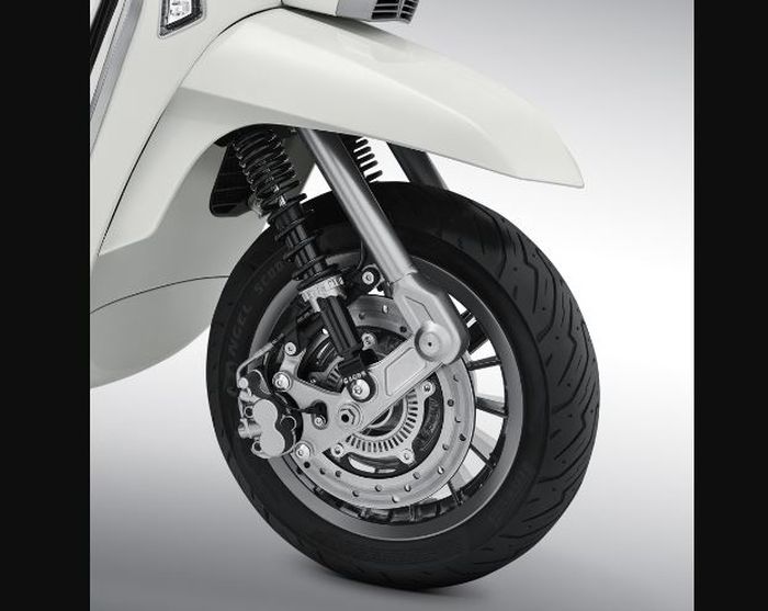 suspensi depan model double-pull front end