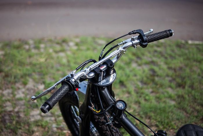 Setang Cargo Cruiser Cub pakai Daytona aluminium, rem belakang kini pindah ke setang kiri