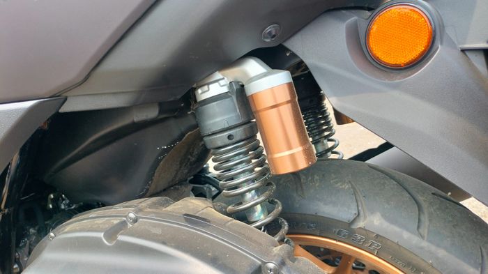 Sokbreker NMAX TURBO dan Neo punya panjang 321,6 mm