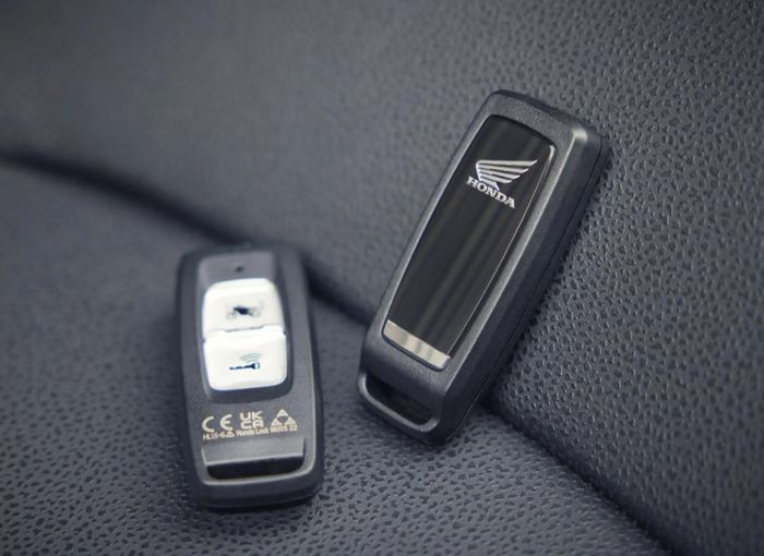 sudah dilengkapi fitur smart key