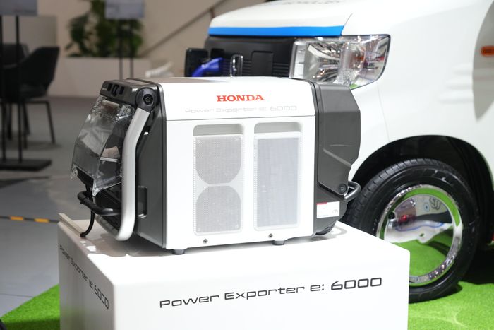 Honda Power Exporter e:6000 untuk kebutuhan arus listrik AC
