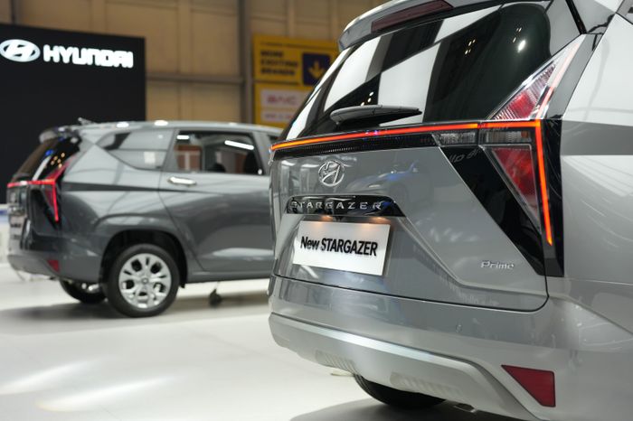 Tampak belakang Hyundai STARGAZER di IIMS 2024