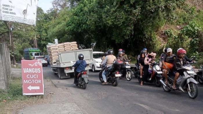 Jalan raya Mambal-Pelaga, Petang, Badung Bali segera diperbaiki dengan anggaran Rp 130 miliar