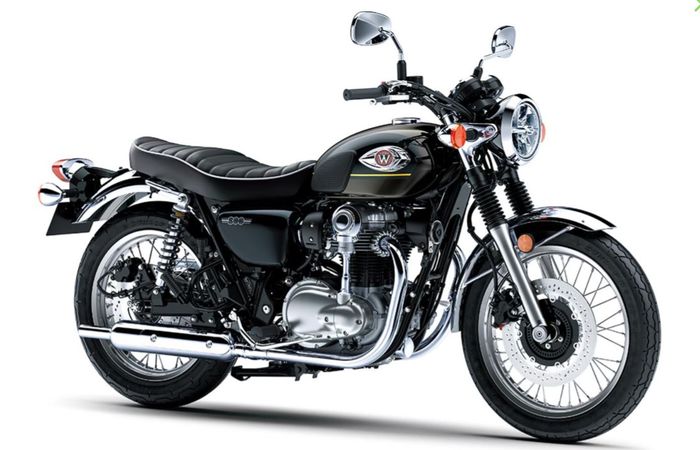 Kawasaki W800 warna Metallic Brilliant Golden Black x Metallic Diablo Black