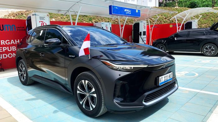 Toyota bZ4X siap mengawal tamu VVIP dalam perayaan Hari Kemerdekaan RI ke-79 di IKN