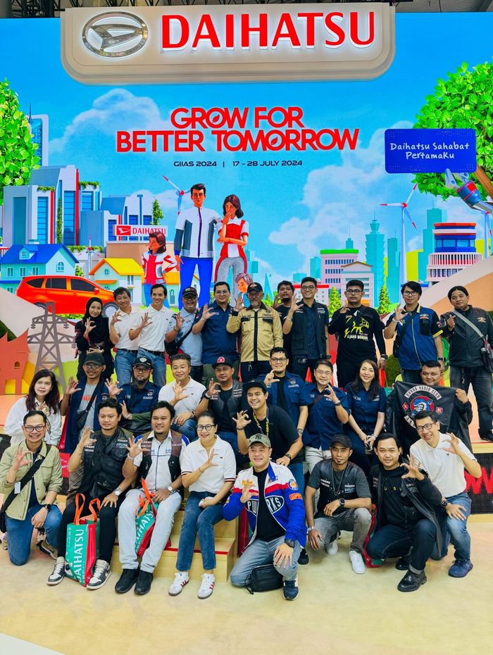 Kolaborasi Daihatsu Bersama Sahabat Komunitas di GIIAS 2024