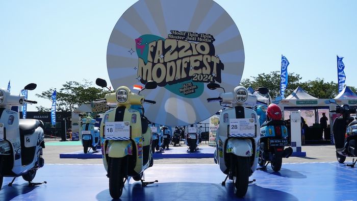 Deretan motor milik peserta Yamaha Fazzio Modifest 2024 Makassar
