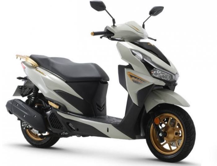 detail tampilan Dayang VSR125 Commemorative Edition