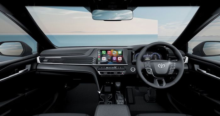 Interior Toyota Camry terbaru