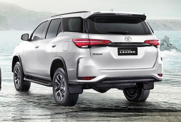 Toyota Fortuner Leader Thailand