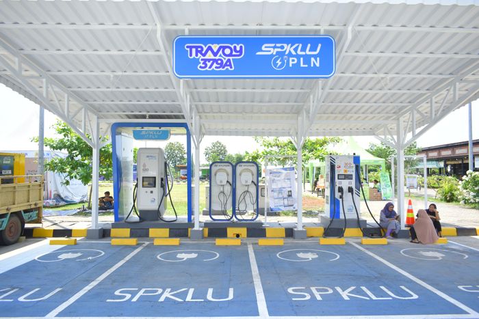 SPKLU di Rest Area Travoy Jasamarga