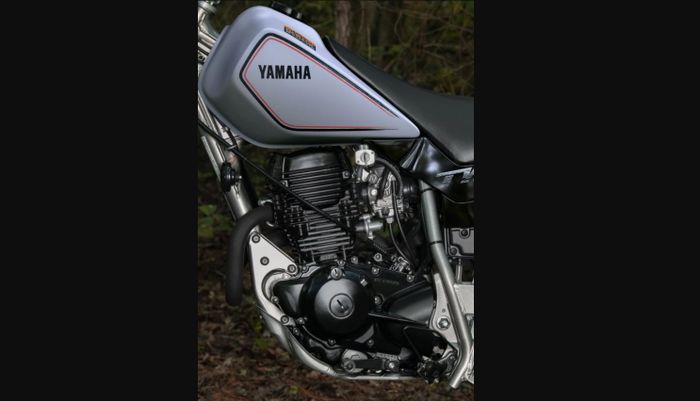 Yamaha TW200 masih pakai karburator