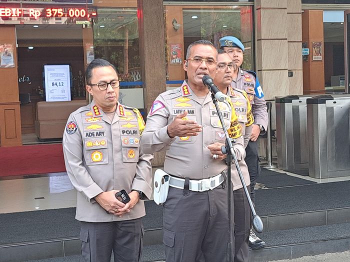 Dirlantas Polda Metro Jaya, Kombes Pol M Latif Usman