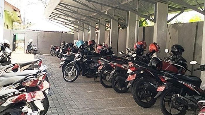 Ilustrasi motor dinas pelat merah