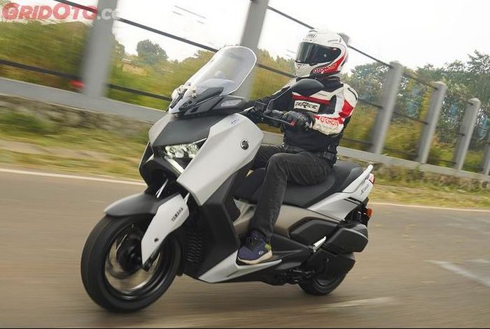 harga Yamaha XMAX 250 per september 2024