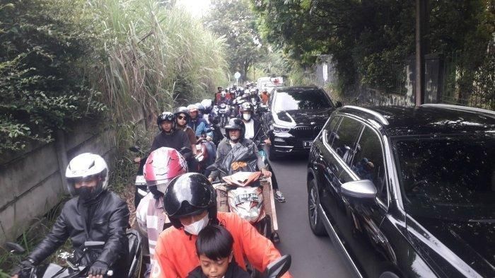 Anti Kena Macet Efek Long Weekend Ini Jalur Alternatif Buat Motor di Puncak Bogor
