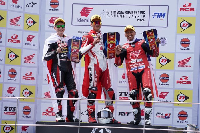 Herjun Atna Firdaus penunggang CBR250RR dari AHRT, juarai race 1 AP250 ARRC Sepang 2024
