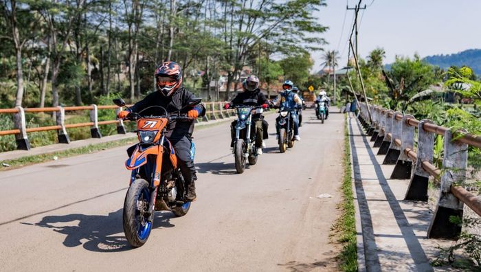 acara morning ride ini diikuti 23 peserta